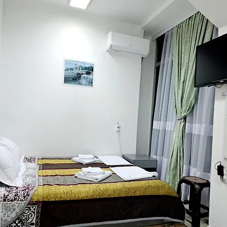 Crystal Lights Hotel 2*