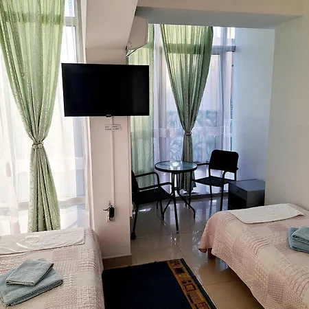 Crystal Lights Hotel 2*
